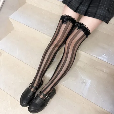 Чулки с вертикальной полоской, кружевом и бантиком, S-M — купить в Астана