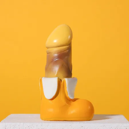 Фигурка "Банан", 4,6 х 8 см — купить в Астана