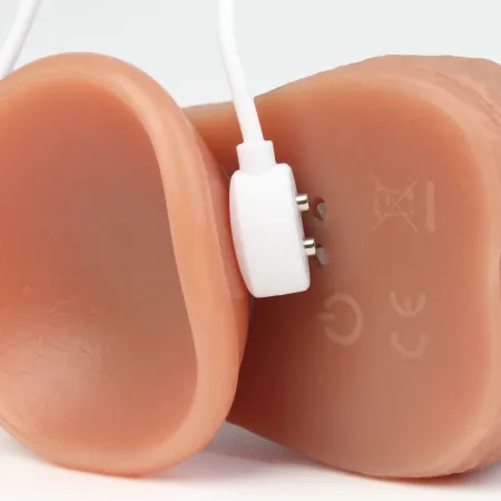 Фаллоимитатор с ротацией и подогревом от Оки-чпоки, 22 см × 4,2 см — купить в Астана 9